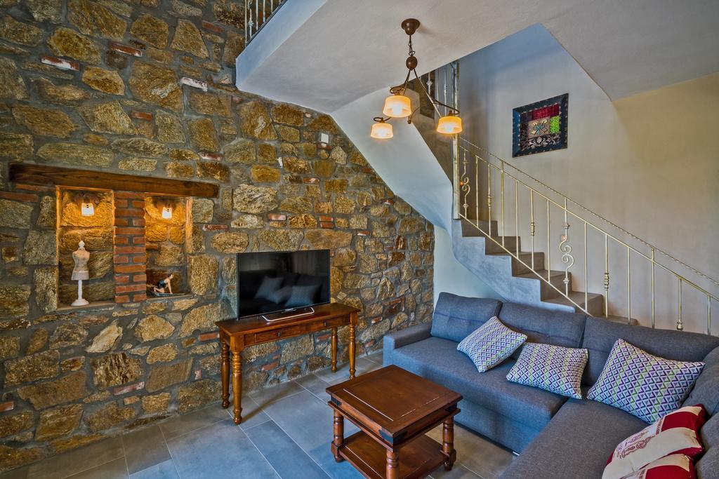 Mediterraneo Luxury Suites Halkidiki Vourvourou Eksteriør billede