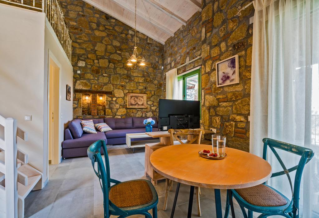 Mediterraneo Luxury Suites Halkidiki Vourvourou Eksteriør billede