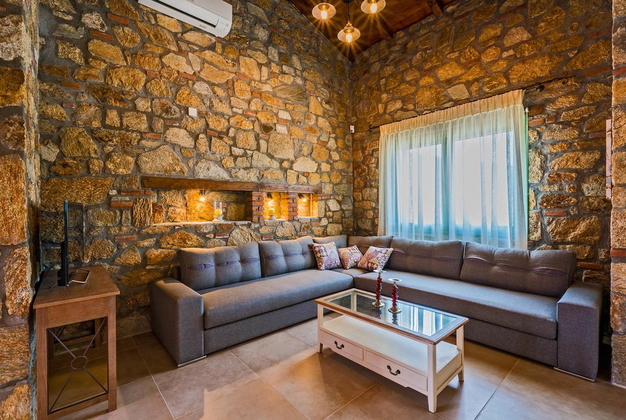 Mediterraneo Luxury Suites Halkidiki Vourvourou Eksteriør billede