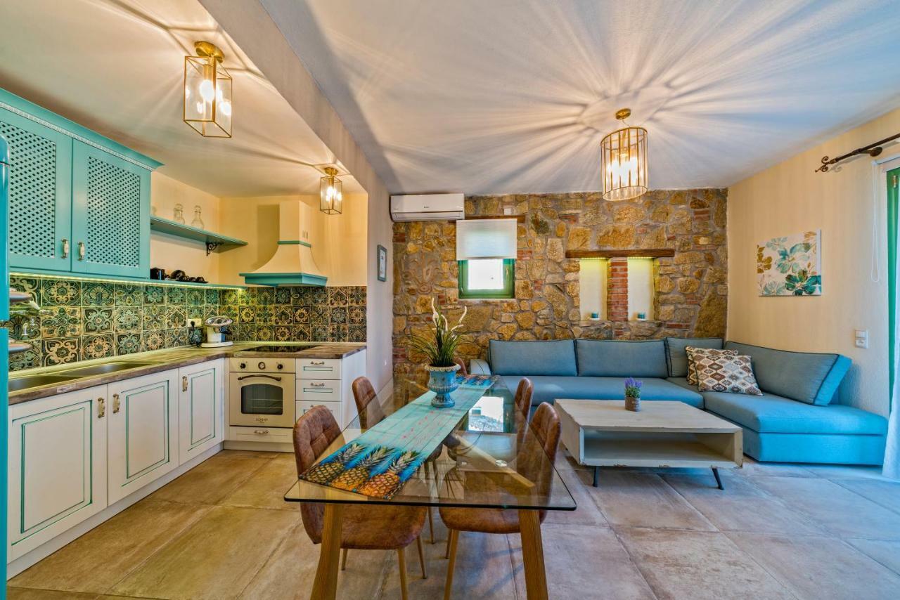 Mediterraneo Luxury Suites Halkidiki Vourvourou Eksteriør billede