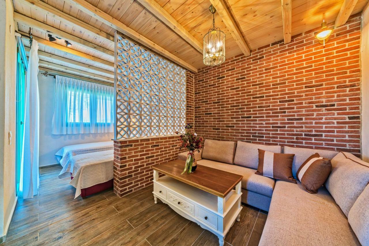 Mediterraneo Luxury Suites Halkidiki Vourvourou Eksteriør billede